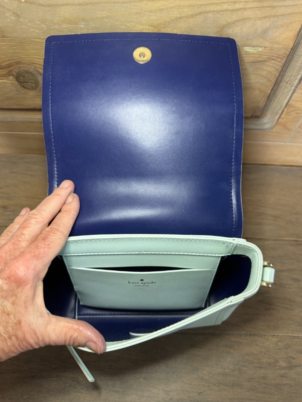 Kate Spade Light Blue Leather Crossbody Navy Trim Magnetic Flap EUC - Picture 3 of 7